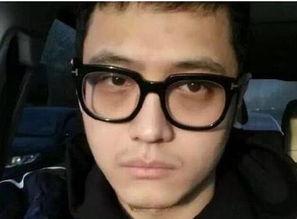 宋喆个人背景,从普通职员到“娱乐圈第一狗仔”，揭秘其跌宕起伏的人生轨迹