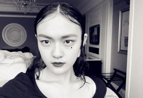 额头高脑门大的女明星